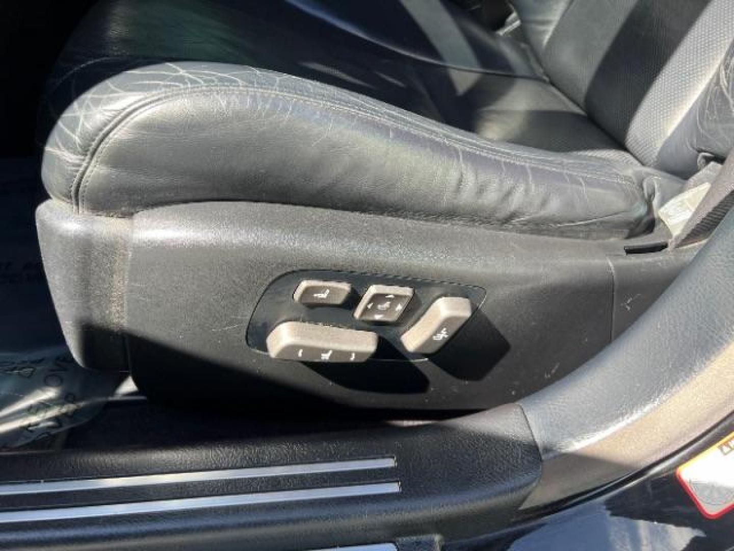2007 Black /Black Lexus LS 460 Luxury Sedan (JTHBL46F375) , Automatic transmission, located at 1865 East Red Hills Pkwy, St. George, 84770, (435) 628-0023, 37.120850, -113.543640 - We specialize in helping ALL people get the best financing available. No matter your credit score, good, bad or none we can get you an amazing rate. Had a bankruptcy, divorce, or repossessions? We give you the green light to get your credit back on the road. Low down and affordable payments that fit- Photo#13