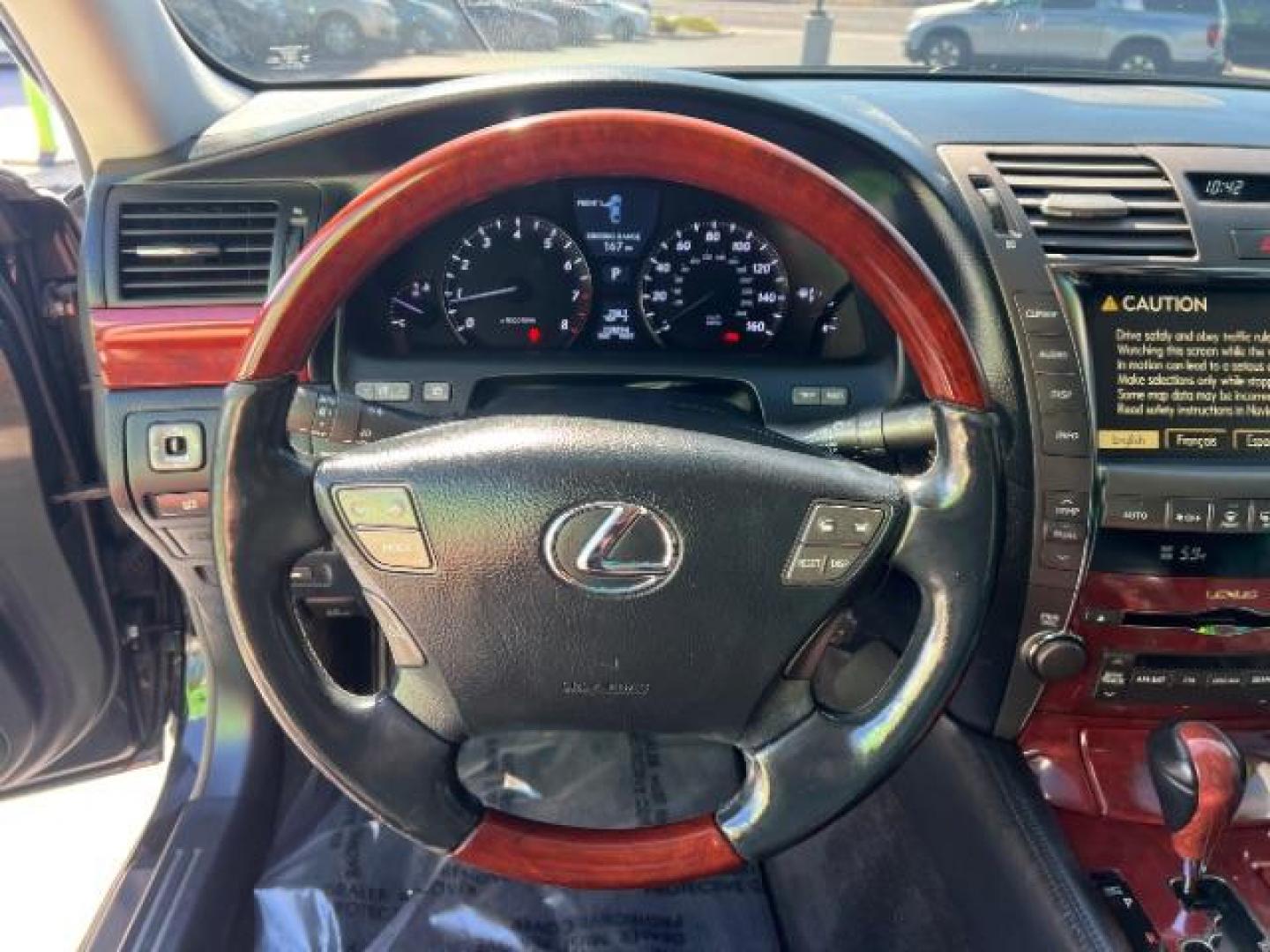 2007 Black /Black Lexus LS 460 Luxury Sedan (JTHBL46F375) , Automatic transmission, located at 1865 East Red Hills Pkwy, St. George, 84770, (435) 628-0023, 37.120850, -113.543640 - We specialize in helping ALL people get the best financing available. No matter your credit score, good, bad or none we can get you an amazing rate. Had a bankruptcy, divorce, or repossessions? We give you the green light to get your credit back on the road. Low down and affordable payments that fit- Photo#15