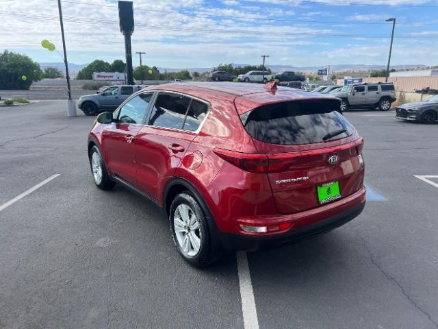 2017 Hyper Red /Black Kia Sportage LX (KNDPM3AC4H7) with an Theta II 2.4L I-4 gasoline direct injection engine, Automatic transmission, located at 1865 East Red Hills Pkwy, St. George, 84770, (435) 628-0023, 37.120850, -113.543640 - We specialize in helping ALL people get the best financing available. No matter your credit score, good, bad or none we can get you an amazing rate. Had a bankruptcy, divorce, or repossessions? We give you the green light to get your credit back on the road. Low down and affordable payments that fit - Photo#4