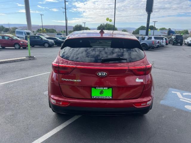 2017 Hyper Red /Black Kia Sportage LX (KNDPM3AC4H7) with an Theta II 2.4L I-4 gasoline direct injection engine, Automatic transmission, located at 1865 East Red Hills Pkwy, St. George, 84770, (435) 628-0023, 37.120850, -113.543640 - We specialize in helping ALL people get the best financing available. No matter your credit score, good, bad or none we can get you an amazing rate. Had a bankruptcy, divorce, or repossessions? We give you the green light to get your credit back on the road. Low down and affordable payments that fit - Photo#5