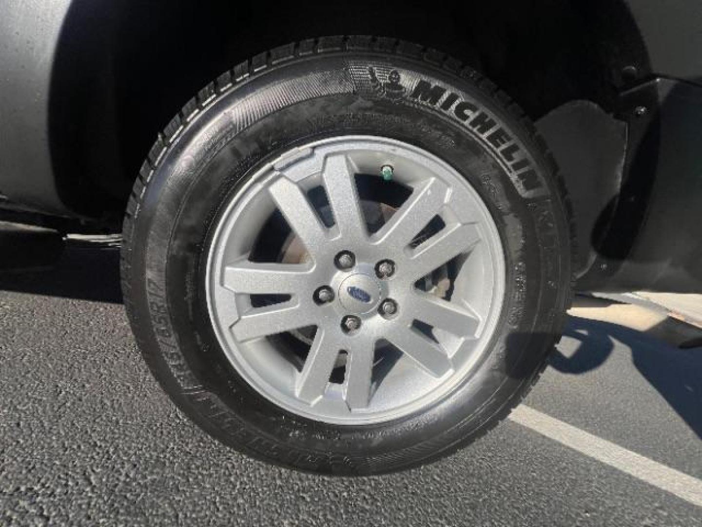 2010 Black /Black Ford Explorer Sport Trac XLT (1FMEU3BE3AU) with an 4L V-6 regular unleaded engine, Automatic transmission, located at 940 North Main Street, Cedar City, UT, 84720, (435) 628-0023, 37.692936, -113.061897 - We specialize in helping ALL people get the best financing available. No matter your credit score, good, bad or none we can get you an amazing rate. Had a bankruptcy, divorce, or repossessions? We give you the green light to get your credit back on the road. Low down and affordable payments that fit- Photo#9