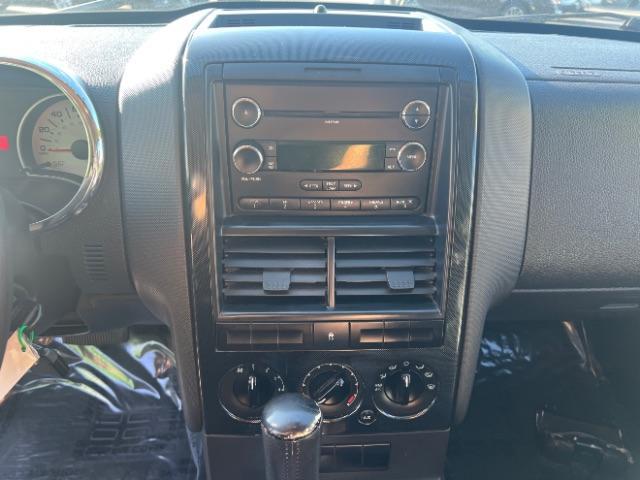 2010 Black /Black Ford Explorer Sport Trac XLT (1FMEU3BE3AU) with an 4L V-6 regular unleaded engine, Automatic transmission, located at 940 North Main Street, Cedar City, UT, 84720, (435) 628-0023, 37.692936, -113.061897 - We specialize in helping ALL people get the best financing available. No matter your credit score, good, bad or none we can get you an amazing rate. Had a bankruptcy, divorce, or repossessions? We give you the green light to get your credit back on the road. Low down and affordable payments that fit - Photo#17
