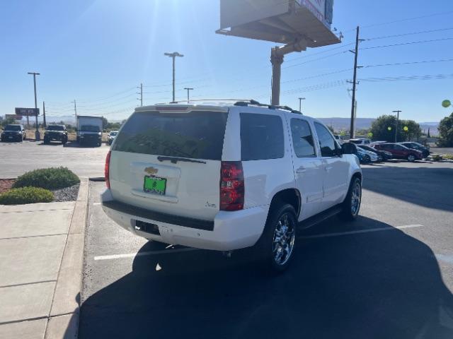 2012 Summit White /Light Cashmere/Dark Cashmere Leather Interior Chevrolet Tahoe LT 2WD (1GNSCBE00CR) with an 5.3L V8 OHV 16V FFV engine, 6-Speed Automatic transmission, located at 1865 East Red Hills Pkwy, St. George, 84770, (435) 628-0023, 37.120850, -113.543640 - We specialize in helping ALL people get the best financing available. No matter your credit score, good, bad or none we can get you an amazing rate. Had a bankruptcy, divorce, or repossessions? We give you the green light to get your credit back on the road. Low down and affordable payments that fit - Photo#6