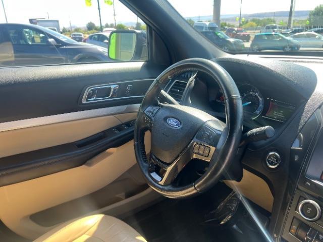 2017 Oxford White /Medium Light Camel Ford Explorer XLT (1FM5K7D80HG) with an EcoBoost 2.3L I-4 gasoline direct injection engine, Automatic transmission, located at 1865 East Red Hills Pkwy, St. George, 84770, (435) 628-0023, 37.120850, -113.543640 - We specialize in helping ALL people get the best financing available. No matter your credit score, good, bad or none we can get you an amazing rate. Had a bankruptcy, divorce, or repossessions? We give you the green light to get your credit back on the road. Low down and affordable payments that fit - Photo#29