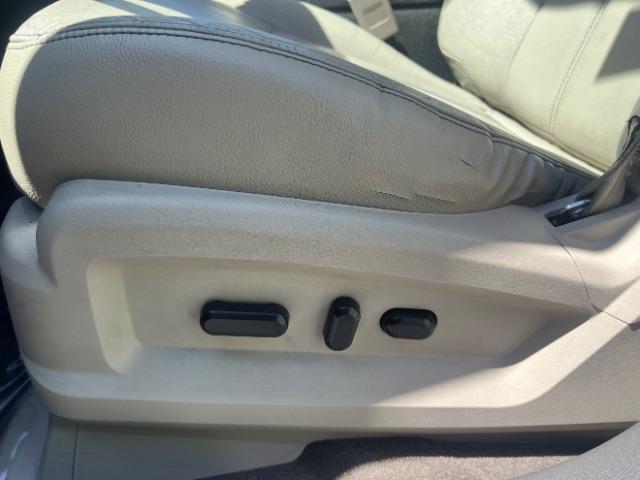 2014 Mineral Gray Metallic /Charcoal Black/Gray Inserts Ford Edge SEL (2FMDK3JC7EB) , Automatic transmission, located at 1865 East Red Hills Pkwy, St. George, 84770, (435) 628-0023, 37.120850, -113.543640 - We specialize in helping ALL people get the best financing available. No matter your credit score, good, bad or none we can get you an amazing rate. Had a bankruptcy, divorce, or repossessions? We give you the green light to get your credit back on the road. Low down and affordable payments that fit - Photo#13