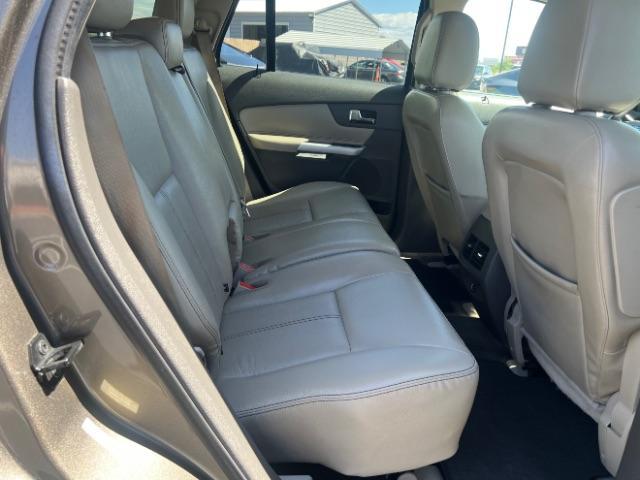 2014 Mineral Gray Metallic /Charcoal Black/Gray Inserts Ford Edge SEL (2FMDK3JC7EB) , Automatic transmission, located at 1865 East Red Hills Pkwy, St. George, 84770, (435) 628-0023, 37.120850, -113.543640 - We specialize in helping ALL people get the best financing available. No matter your credit score, good, bad or none we can get you an amazing rate. Had a bankruptcy, divorce, or repossessions? We give you the green light to get your credit back on the road. Low down and affordable payments that fit - Photo#26