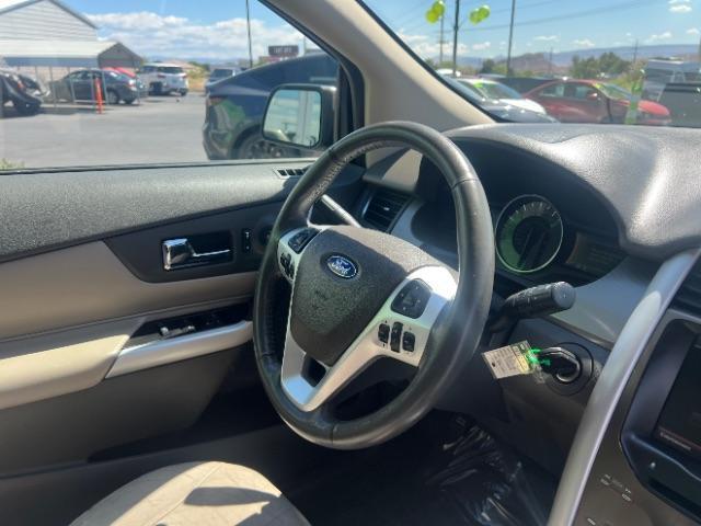 2014 Mineral Gray Metallic /Charcoal Black/Gray Inserts Ford Edge SEL (2FMDK3JC7EB) , Automatic transmission, located at 1865 East Red Hills Pkwy, St. George, 84770, (435) 628-0023, 37.120850, -113.543640 - We specialize in helping ALL people get the best financing available. No matter your credit score, good, bad or none we can get you an amazing rate. Had a bankruptcy, divorce, or repossessions? We give you the green light to get your credit back on the road. Low down and affordable payments that fit - Photo#30