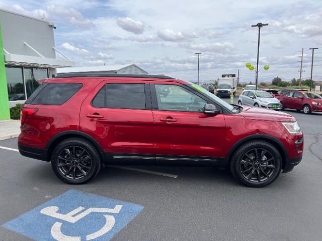 2018 Ruby Red Metallic Tinted Clearcoat /Ebony Black Ford Explorer XLT (1FM5K7D83JG) with an EcoBoost 2.3L I-4 gasoline direct injection engine, Automatic transmission, located at 1865 East Red Hills Pkwy, St. George, 84770, (435) 628-0023, 37.120850, -113.543640 - We specialize in helping ALL people get the best financing available. No matter your credit score, good, bad or none we can get you an amazing rate. Had a bankruptcy, divorce, or repossessions? We give you the green light to get your credit back on the road. Low down and affordable payments that fit - Photo#7