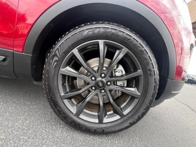 2018 Ruby Red Metallic Tinted Clearcoat /Ebony Black Ford Explorer XLT (1FM5K7D83JG) with an EcoBoost 2.3L I-4 gasoline direct injection engine, Automatic transmission, located at 1865 East Red Hills Pkwy, St. George, 84770, (435) 628-0023, 37.120850, -113.543640 - We specialize in helping ALL people get the best financing available. No matter your credit score, good, bad or none we can get you an amazing rate. Had a bankruptcy, divorce, or repossessions? We give you the green light to get your credit back on the road. Low down and affordable payments that fit - Photo#8