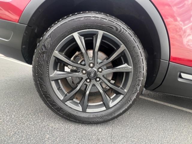 2018 Ruby Red Metallic Tinted Clearcoat /Ebony Black Ford Explorer XLT (1FM5K7D83JG) with an EcoBoost 2.3L I-4 gasoline direct injection engine, Automatic transmission, located at 1865 East Red Hills Pkwy, St. George, 84770, (435) 628-0023, 37.120850, -113.543640 - We specialize in helping ALL people get the best financing available. No matter your credit score, good, bad or none we can get you an amazing rate. Had a bankruptcy, divorce, or repossessions? We give you the green light to get your credit back on the road. Low down and affordable payments that fit - Photo#11