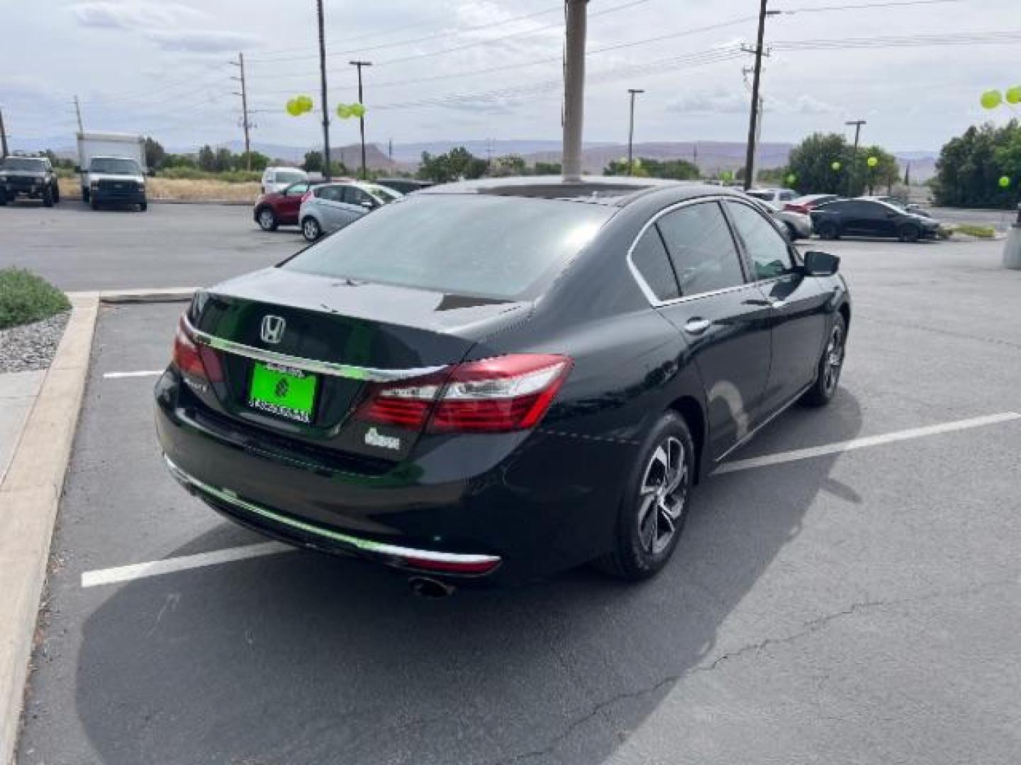 2017 Crystal Black Pearl /Black Honda Accord LX (1HGCR2F32HA) with an 2.4L I-4 gasoline direct injection engine, Automatic transmission, located at 1865 East Red Hills Pkwy, St. George, 84770, (435) 628-0023, 37.120850, -113.543640- Photo#6