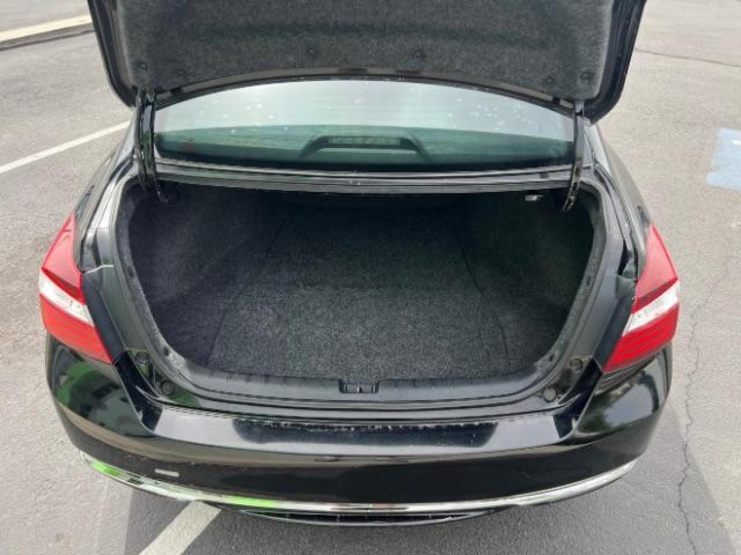 2017 Crystal Black Pearl /Black Honda Accord LX (1HGCR2F32HA) with an 2.4L I-4 gasoline direct injection engine, Automatic transmission, located at 1865 East Red Hills Pkwy, St. George, 84770, (435) 628-0023, 37.120850, -113.543640- Photo#24