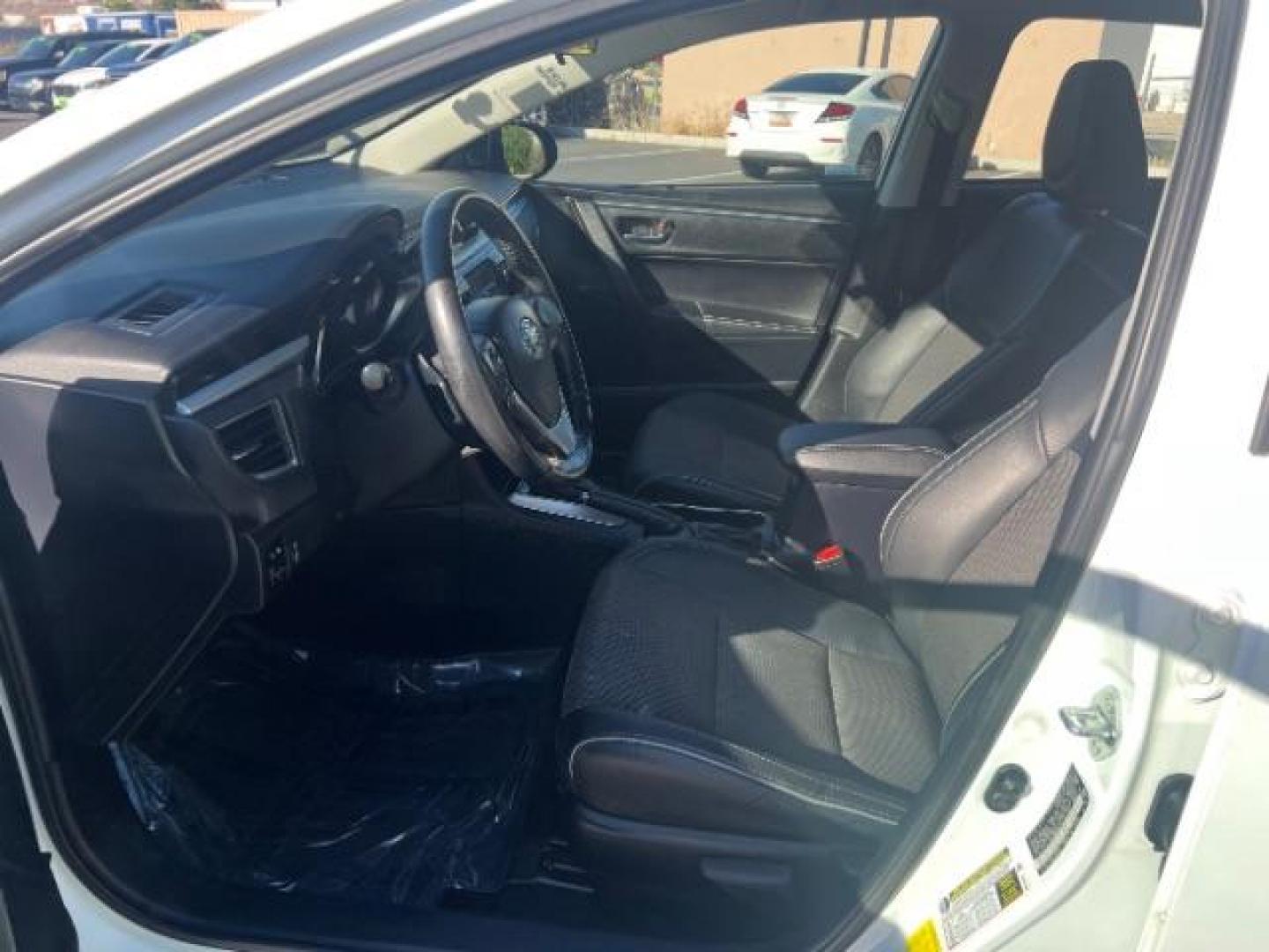 2014 Super White /Steel Gray Toyota Corolla L | LE | S | S Plus | LE Plus | LE Premium | S Premium (2T1BURHE4EC) with an 1.8L I-4 DOHC engine, Automatic transmission, located at 1865 East Red Hills Pkwy, St. George, 84770, (435) 628-0023, 37.120850, -113.543640 - We specialize in helping ALL people get the best financing available. No matter your credit score, good, bad or none we can get you an amazing rate. Had a bankruptcy, divorce, or repossessions? We give you the green light to get your credit back on the road. Low down and affordable payments that fit - Photo#14