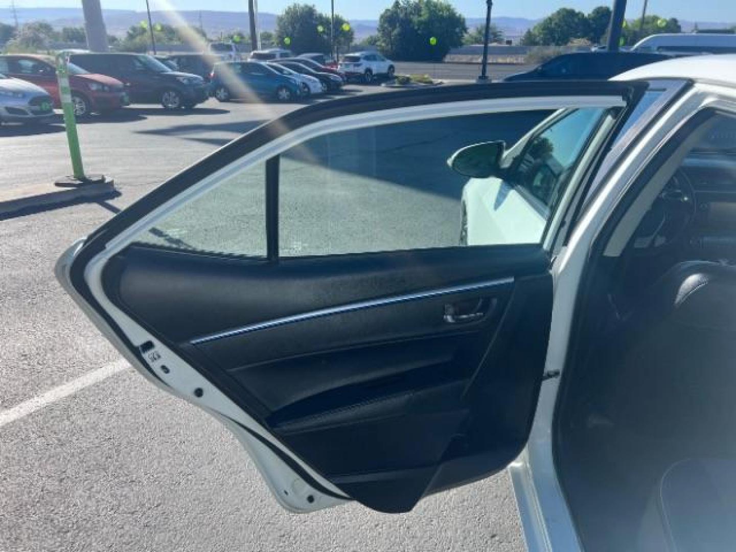2014 Super White /Steel Gray Toyota Corolla L | LE | S | S Plus | LE Plus | LE Premium | S Premium (2T1BURHE4EC) with an 1.8L I-4 DOHC engine, Automatic transmission, located at 1865 East Red Hills Pkwy, St. George, 84770, (435) 628-0023, 37.120850, -113.543640 - We specialize in helping ALL people get the best financing available. No matter your credit score, good, bad or none we can get you an amazing rate. Had a bankruptcy, divorce, or repossessions? We give you the green light to get your credit back on the road. Low down and affordable payments that fit - Photo#20