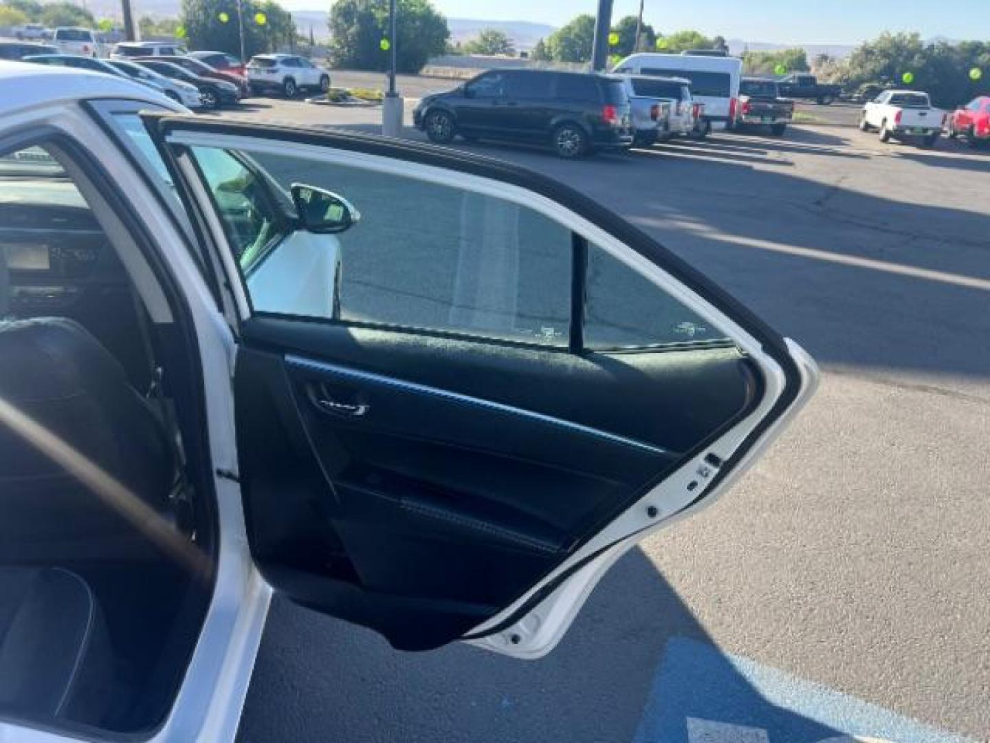 2014 Super White /Steel Gray Toyota Corolla L | LE | S | S Plus | LE Plus | LE Premium | S Premium (2T1BURHE4EC) with an 1.8L I-4 DOHC engine, Automatic transmission, located at 1865 East Red Hills Pkwy, St. George, 84770, (435) 628-0023, 37.120850, -113.543640 - We specialize in helping ALL people get the best financing available. No matter your credit score, good, bad or none we can get you an amazing rate. Had a bankruptcy, divorce, or repossessions? We give you the green light to get your credit back on the road. Low down and affordable payments that fit - Photo#24