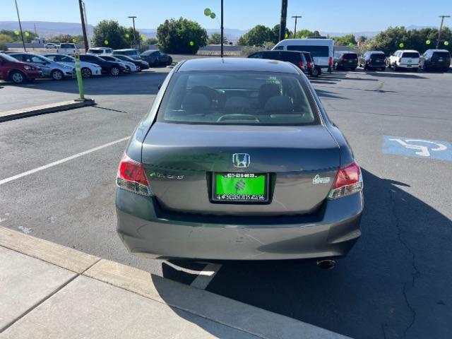 2010 Polished Metal Metallic /Gray Honda Accord 2.4 LX-P (1HGCP2F48AA) with an 2.4L I-4 DOHC engine, Automatic transmission, located at 940 North Main Street, Cedar City, UT, 84720, (435) 628-0023, 37.692936, -113.061897 - We specialize in helping ALL people get the best financing available. No matter your credit score, good, bad or none we can get you an amazing rate. Had a bankruptcy, divorce, or repossessions? We give you the green light to get your credit back on the road. Low down and affordable payments that fit - Photo#5