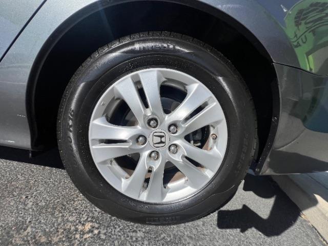 2010 Polished Metal Metallic /Gray Honda Accord 2.4 LX-P (1HGCP2F48AA) with an 2.4L I-4 DOHC engine, Automatic transmission, located at 940 North Main Street, Cedar City, UT, 84720, (435) 628-0023, 37.692936, -113.061897 - We specialize in helping ALL people get the best financing available. No matter your credit score, good, bad or none we can get you an amazing rate. Had a bankruptcy, divorce, or repossessions? We give you the green light to get your credit back on the road. Low down and affordable payments that fit - Photo#11
