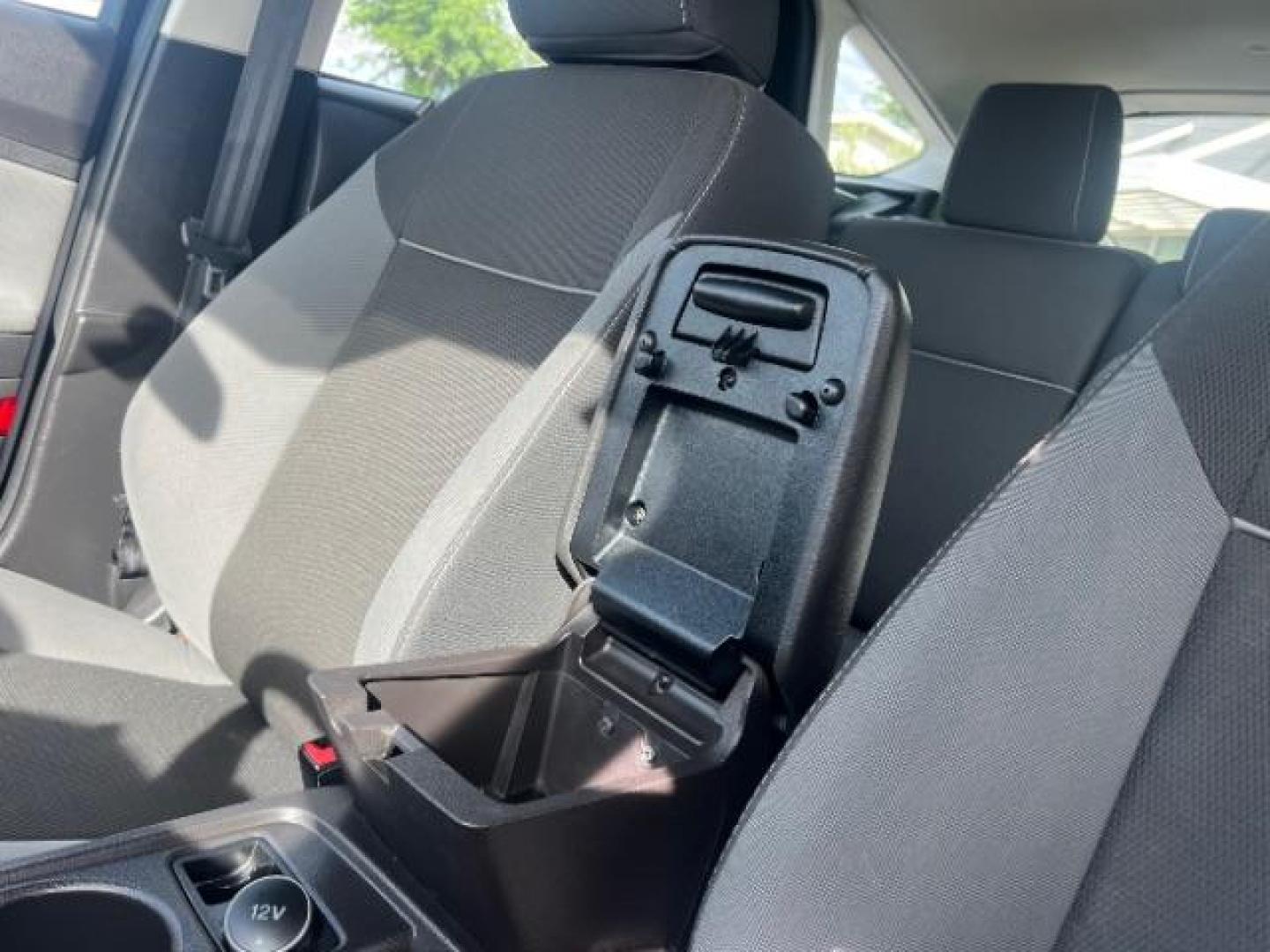 2013 Oxford White /Charcoal Black w/Warm Steel Surround Ford Focus SE (1FADP3K20DL) with an 2L I-4 gasoline direct injection engine, Automatic transmission, located at 940 North Main Street, Cedar City, UT, 84720, (435) 628-0023, 37.692936, -113.061897 - We specialize in helping ALL people get the best financing available. No matter your credit score, good, bad or none we can get you an amazing rate. Had a bankruptcy, divorce, or repossessions? We give you the green light to get your credit back on the road. Low down and affordable payments that fit- Photo#19