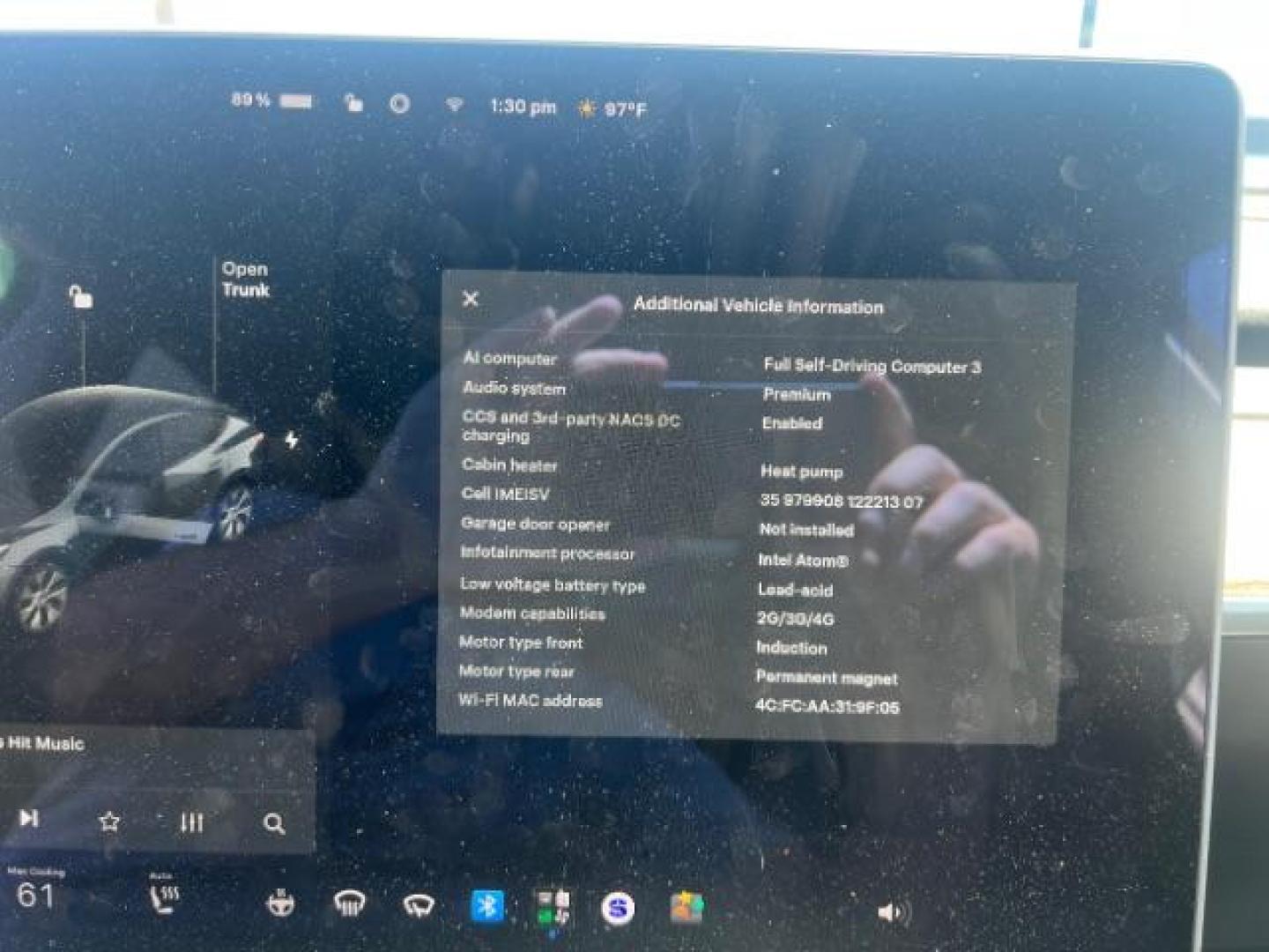2021 Midnight Silver Metallic /Black Tesla Model Y Long Range Dual Motor All-Wheel Drive (5YJYGDEE4MF) with an ELECTRIC engine, Electric transmission, located at 1865 East Red Hills Pkwy, St. George, 84770, (435) 628-0023, 37.120850, -113.543640 - Excellent Tesla Model Y Long Range All Wheel Drive. HW3. Inside and outside in great shape. Tires are good. All our Teslas come with charging kit. Battery is healthy. Gets 285 on full charge. Recurrent Battery Health Report 95% 1 Owner, Clean title, no accidents Still has remaining 120k mile T- Photo#2