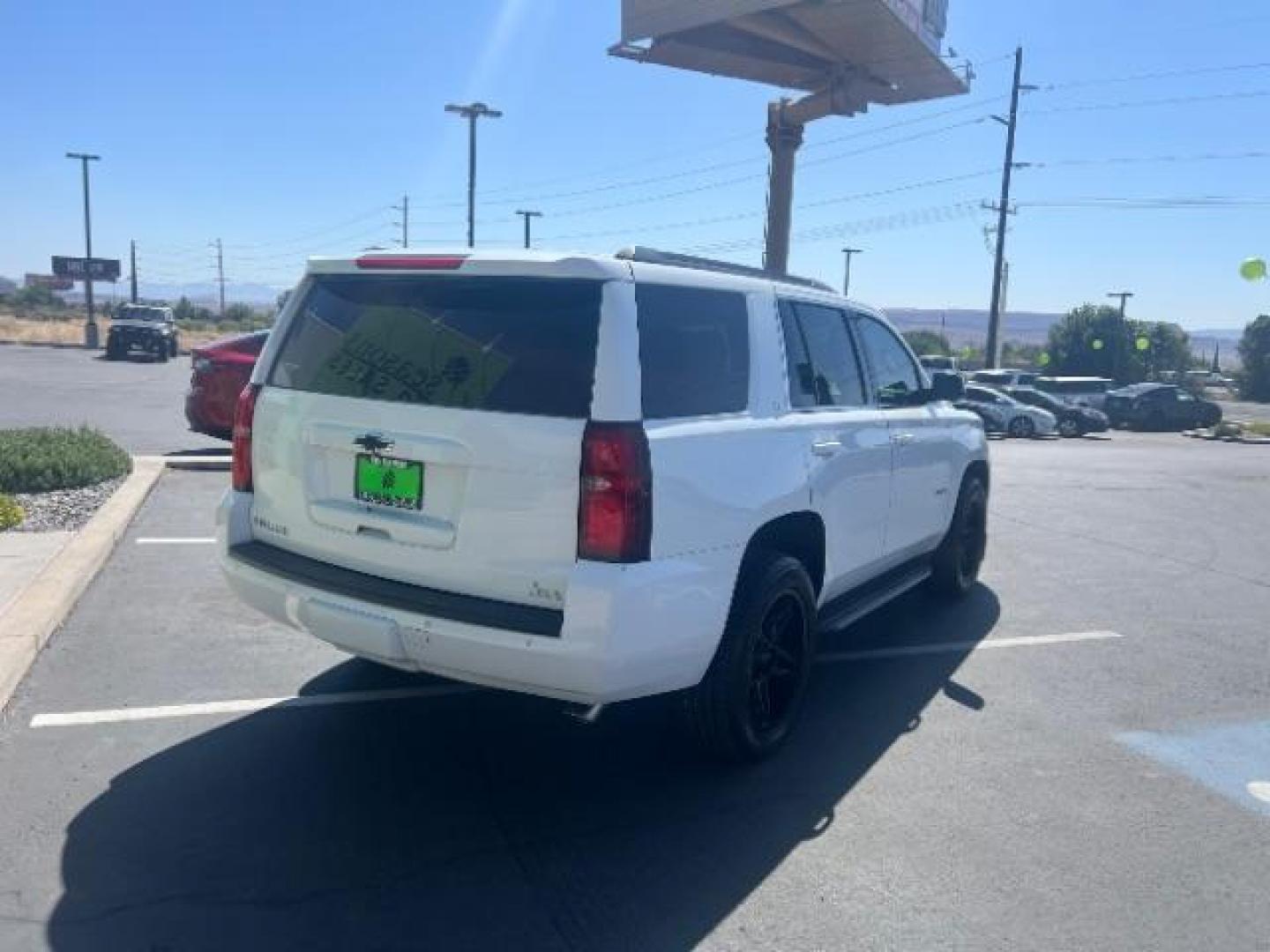 2016 Summit White /Jet Black Chevrolet Tahoe LT (1GNSCBKC6GR) with an EcoTec3 5.3L V-8 gasoline direct injection engine, Automatic transmission, located at 1865 East Red Hills Pkwy, St. George, 84770, (435) 628-0023, 37.120850, -113.543640 - We specialize in helping ALL people get the best financing available. No matter your credit score, good, bad or none we can get you an amazing rate. Had a bankruptcy, divorce, or repossessions? We give you the green light to get your credit back on the road. Low down and affordable payments that fit - Photo#6