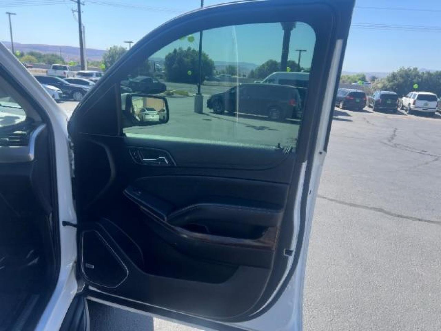 2016 Summit White /Jet Black Chevrolet Tahoe LT (1GNSCBKC6GR) with an EcoTec3 5.3L V-8 gasoline direct injection engine, Automatic transmission, located at 1865 East Red Hills Pkwy, St. George, 84770, (435) 628-0023, 37.120850, -113.543640 - We specialize in helping ALL people get the best financing available. No matter your credit score, good, bad or none we can get you an amazing rate. Had a bankruptcy, divorce, or repossessions? We give you the green light to get your credit back on the road. Low down and affordable payments that fit - Photo#30