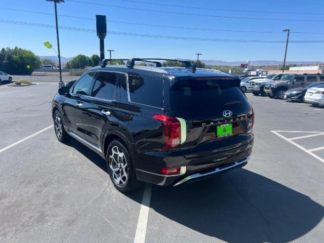 2022 Abyss Black Pearl /Black Hyundai Palisade Calligraphy (KM8R7DHE0NU) with an Lambda II 3.8L V-6 gasoline direct injection engine, Automatic transmission, located at 1865 East Red Hills Pkwy, St. George, 84770, (435) 628-0023, 37.120850, -113.543640 - Fully loaded in excellent condition. 1 owner, No accidents We have financing options for all credit types 4 Seasons Auto DL 7932 - Photo#4