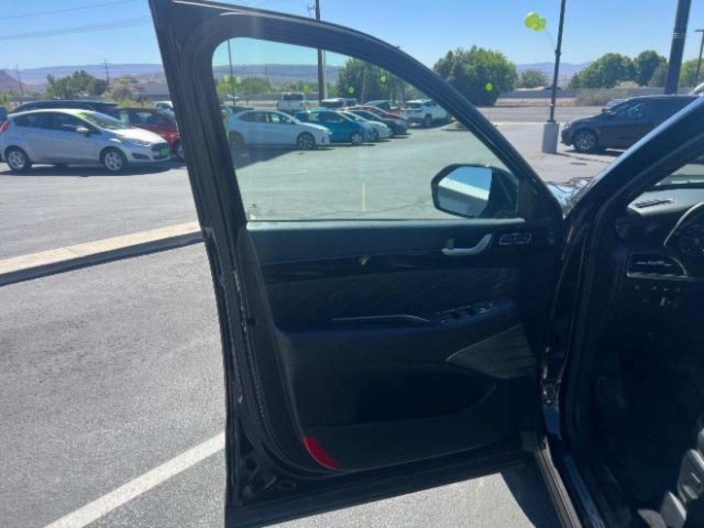 2022 Abyss Black Pearl /Black Hyundai Palisade Calligraphy (KM8R7DHE0NU) with an Lambda II 3.8L V-6 gasoline direct injection engine, Automatic transmission, located at 1865 East Red Hills Pkwy, St. George, 84770, (435) 628-0023, 37.120850, -113.543640- Photo#12