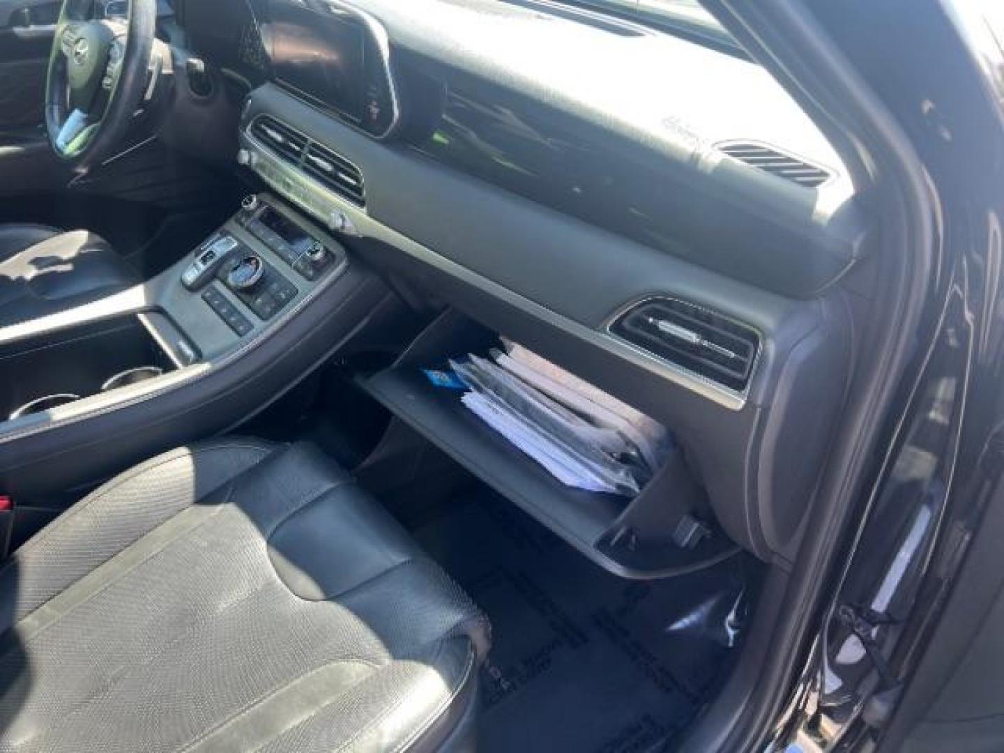2022 Abyss Black Pearl /Black Hyundai Palisade Calligraphy (KM8R7DHE0NU) with an Lambda II 3.8L V-6 gasoline direct injection engine, Automatic transmission, located at 1865 East Red Hills Pkwy, St. George, 84770, (435) 628-0023, 37.120850, -113.543640- Photo#31