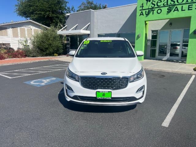 2019 Snow White Pearl /Gray Kia Sedona L (KNDMA5C13K6) with an Lambda 3.3L V-6 gasoline direct injection engine, Automatic transmission, located at 1865 East Red Hills Pkwy, St. George, 84770, (435) 628-0023, 37.120850, -113.543640 - We specialize in helping ALL people get the best financing available. No matter your credit score, good, bad or none we can get you an amazing rate. Had a bankruptcy, divorce, or repossessions? We give you the green light to get your credit back on the road. Low down and affordable payments that fit - Photo#1