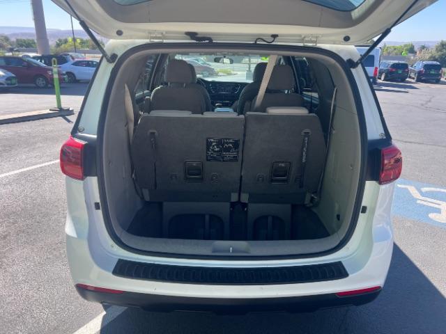 2019 Snow White Pearl /Gray Kia Sedona L (KNDMA5C13K6) with an Lambda 3.3L V-6 gasoline direct injection engine, Automatic transmission, located at 1865 East Red Hills Pkwy, St. George, 84770, (435) 628-0023, 37.120850, -113.543640 - We specialize in helping ALL people get the best financing available. No matter your credit score, good, bad or none we can get you an amazing rate. Had a bankruptcy, divorce, or repossessions? We give you the green light to get your credit back on the road. Low down and affordable payments that fit - Photo#26