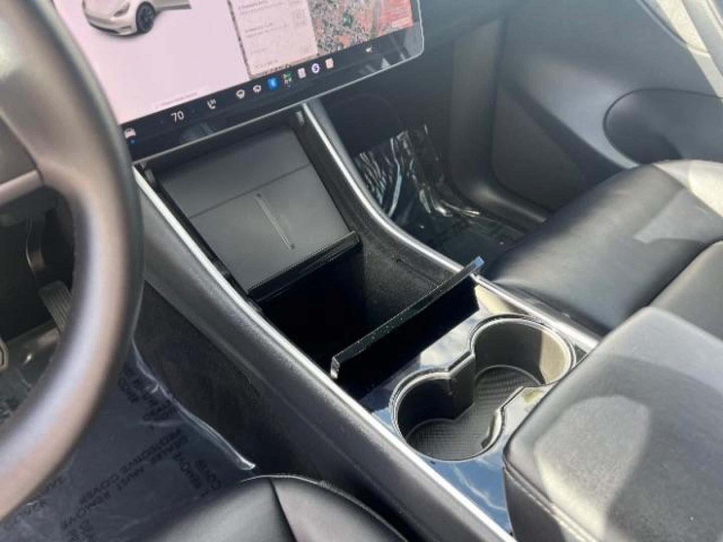 2020 White /Black Tesla Model Y Long Range Dual Motor All-Wheel Drive (5YJYGDEF2LF) with an ELECTRIC engine, Electric transmission, located at 1865 East Red Hills Pkwy, St. George, 84770, (435) 628-0023, 37.120850, -113.543640 - Excellent Tesla Model Y Long Range All Wheel Drive. HW3. Inside and outside in great shape. White exterior and black interior. Tires are in great condition All our Teslas come with charging kit. Battery is healthy. Gets 275 on full charge. Recurrent Battery Health Report 95% 2 Owner, Clean title,- Photo#18