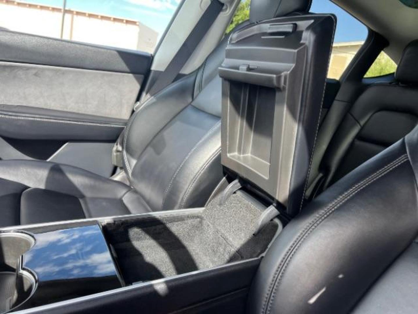 2020 White /Black Tesla Model Y Long Range Dual Motor All-Wheel Drive (5YJYGDEF2LF) with an ELECTRIC engine, Electric transmission, located at 1865 East Red Hills Pkwy, St. George, 84770, (435) 628-0023, 37.120850, -113.543640 - Excellent Tesla Model Y Long Range All Wheel Drive. HW3. Inside and outside in great shape. White exterior and black interior. Tires are in great condition All our Teslas come with charging kit. Battery is healthy. Gets 275 on full charge. Recurrent Battery Health Report 95% 2 Owner, Clean title,- Photo#19