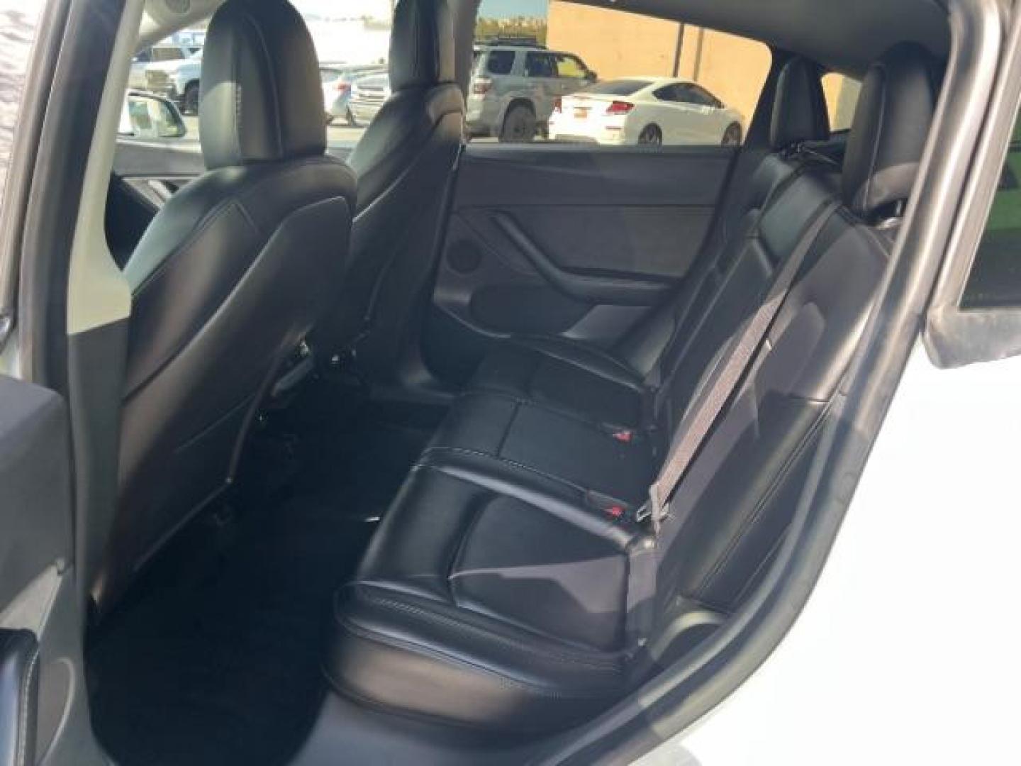 2020 White /Black Tesla Model Y Long Range Dual Motor All-Wheel Drive (5YJYGDEF2LF) with an ELECTRIC engine, Electric transmission, located at 1865 East Red Hills Pkwy, St. George, 84770, (435) 628-0023, 37.120850, -113.543640 - Excellent Tesla Model Y Long Range All Wheel Drive. HW3. Inside and outside in great shape. White exterior and black interior. Tires are in great condition All our Teslas come with charging kit. Battery is healthy. Gets 275 on full charge. Recurrent Battery Health Report 95% 2 Owner, Clean title,- Photo#21