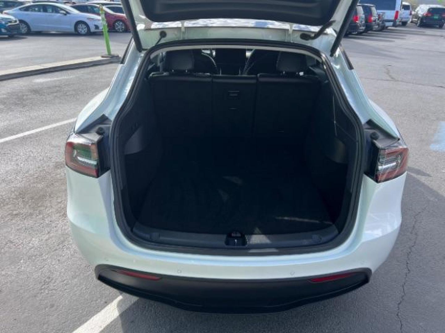 2020 White /Black Tesla Model Y Long Range Dual Motor All-Wheel Drive (5YJYGDEF2LF) with an ELECTRIC engine, Electric transmission, located at 1865 East Red Hills Pkwy, St. George, 84770, (435) 628-0023, 37.120850, -113.543640 - Excellent Tesla Model Y Long Range All Wheel Drive. HW3. Inside and outside in great shape. White exterior and black interior. Tires are in great condition All our Teslas come with charging kit. Battery is healthy. Gets 275 on full charge. Recurrent Battery Health Report 95% 2 Owner, Clean title,- Photo#24