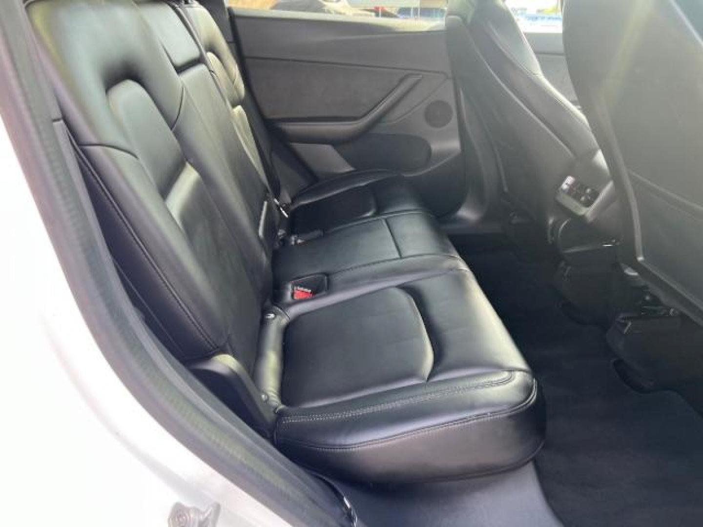 2020 White /Black Tesla Model Y Long Range Dual Motor All-Wheel Drive (5YJYGDEF2LF) with an ELECTRIC engine, Electric transmission, located at 1865 East Red Hills Pkwy, St. George, 84770, (435) 628-0023, 37.120850, -113.543640 - Excellent Tesla Model Y Long Range All Wheel Drive. HW3. Inside and outside in great shape. White exterior and black interior. Tires are in great condition All our Teslas come with charging kit. Battery is healthy. Gets 275 on full charge. Recurrent Battery Health Report 95% 2 Owner, Clean title,- Photo#26