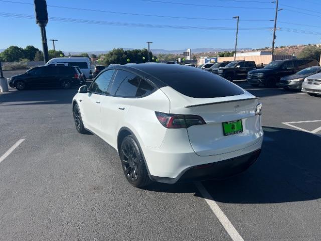 2022 Pearl White Multi-Coat /Black Tesla Model Y Long Range Dual Motor All-Wheel Drive (7SAYGDEE5NF) with an ELECTRIC engine, Electric transmission, located at 1865 East Red Hills Pkwy, St. George, 84770, (435) 628-0023, 37.120850, -113.543640 - Excellent Tesla Model Y Long Range All Wheel Drive. HW3. In great condition for the miles. Most affordable model Y you'll find. Act now! All our Teslas come with mobile charging kit. Battery is healthy. Gets 265 on full charge. Clean title, 1 Owner Recurrent Battery Report 95% Still has remaini - Photo#6