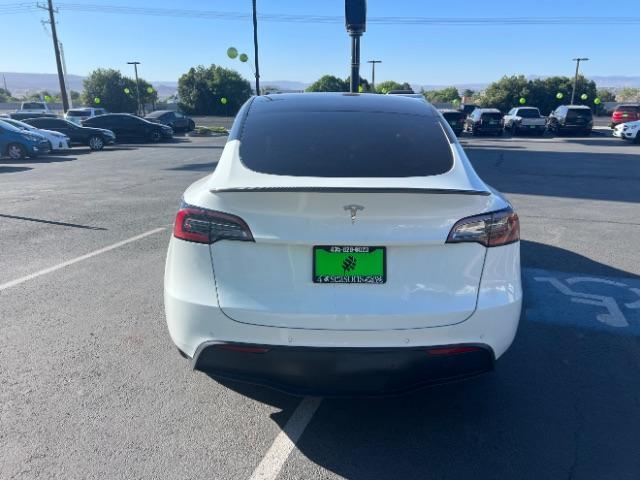 2022 Pearl White Multi-Coat /Black Tesla Model Y Long Range Dual Motor All-Wheel Drive (7SAYGDEE5NF) with an ELECTRIC engine, Electric transmission, located at 1865 East Red Hills Pkwy, St. George, 84770, (435) 628-0023, 37.120850, -113.543640 - Excellent Tesla Model Y Long Range All Wheel Drive. HW3. In great condition for the miles. Most affordable model Y you'll find. Act now! All our Teslas come with mobile charging kit. Battery is healthy. Gets 265 on full charge. Clean title, 1 Owner Recurrent Battery Report 95% Still has remaini - Photo#7