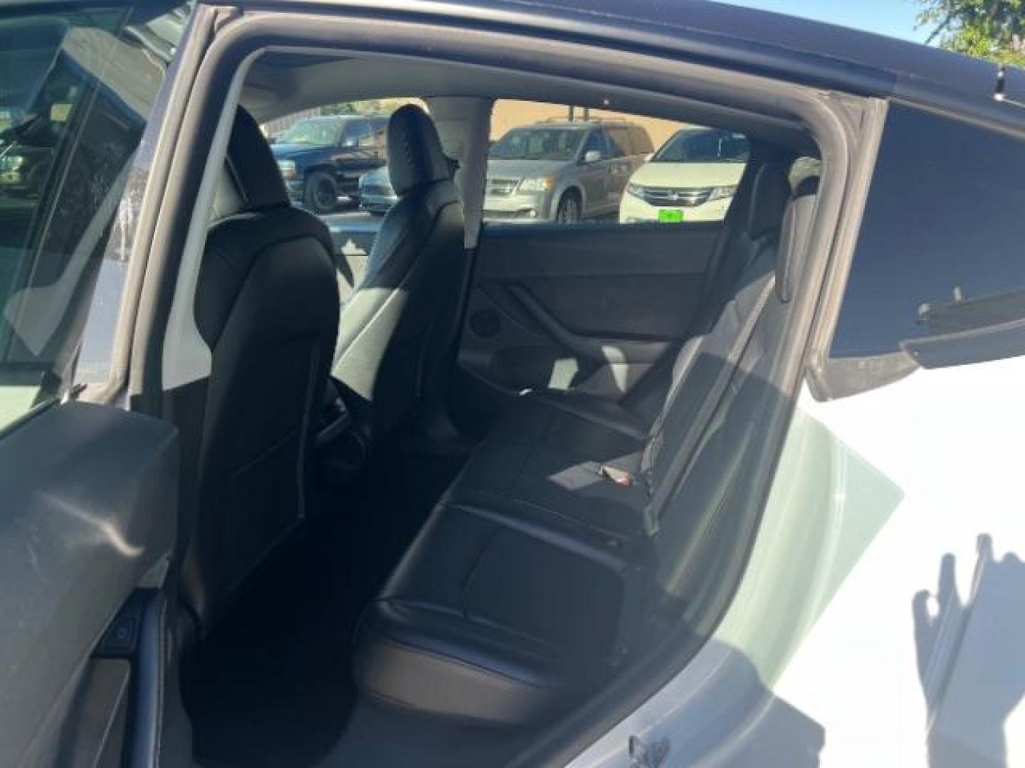 2022 Pearl White Multi-Coat /Black Tesla Model Y Long Range Dual Motor All-Wheel Drive (7SAYGDEE5NF) with an ELECTRIC engine, Electric transmission, located at 1865 East Red Hills Pkwy, St. George, 84770, (435) 628-0023, 37.120850, -113.543640 - Excellent Tesla Model Y Long Range All Wheel Drive. HW3. In great condition for the miles. Most affordable model Y you'll find. Act now! All our Teslas come with mobile charging kit. Battery is healthy. Gets 265 on full charge. Clean title, 1 Owner Recurrent Battery Report 95% Still has remaini- Photo#21