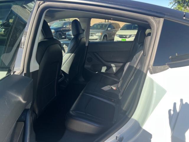 2022 Pearl White Multi-Coat /Black Tesla Model Y Long Range Dual Motor All-Wheel Drive (7SAYGDEE5NF) with an ELECTRIC engine, Electric transmission, located at 1865 East Red Hills Pkwy, St. George, 84770, (435) 628-0023, 37.120850, -113.543640 - Excellent Tesla Model Y Long Range All Wheel Drive. HW3. In great condition for the miles. Most affordable model Y you'll find. Act now! All our Teslas come with mobile charging kit. Battery is healthy. Gets 265 on full charge. Clean title, 1 Owner Recurrent Battery Report 95% Still has remaini - Photo#21