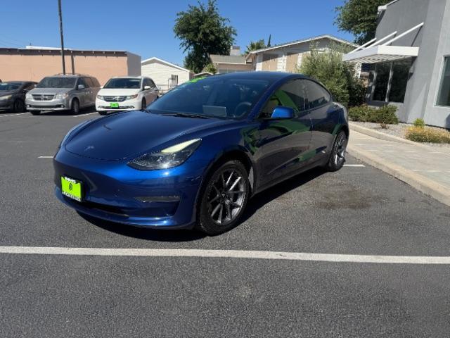 2022 Deep Blue Metallic /Black Tesla Model 3 Long Range Dual Motor All-Wheel Drive (5YJ3E1EB2NF) with an ELECTRIC engine, Electric transmission, located at 1865 East Red Hills Pkwy, St. George, 84770, (435) 628-0023, 37.120850, -113.543640 - Excellent Tesla Model 3 Long Range All Wheel Drive. HW3. in excellent condition. Tires are in great shape All our Teslas come with mobile charging kit. Battery is healthy. Gets 295 on full charge. Recurrent Battery Health Report 92% 2 owner Clean title, no accidents Still has remaining 120k mil - Photo#31