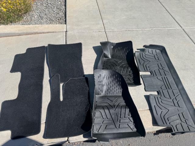 2022 Deep Blue Metallic /Black Tesla Model 3 Long Range Dual Motor All-Wheel Drive (5YJ3E1EB2NF) with an ELECTRIC engine, Electric transmission, located at 1865 East Red Hills Pkwy, St. George, 84770, (435) 628-0023, 37.120850, -113.543640 - Excellent Tesla Model 3 Long Range All Wheel Drive. HW3. in excellent condition. Tires are in great shape All our Teslas come with mobile charging kit. Battery is healthy. Gets 295 on full charge. Recurrent Battery Health Report 92% 2 owner Clean title, no accidents Still has remaining 120k mil - Photo#48