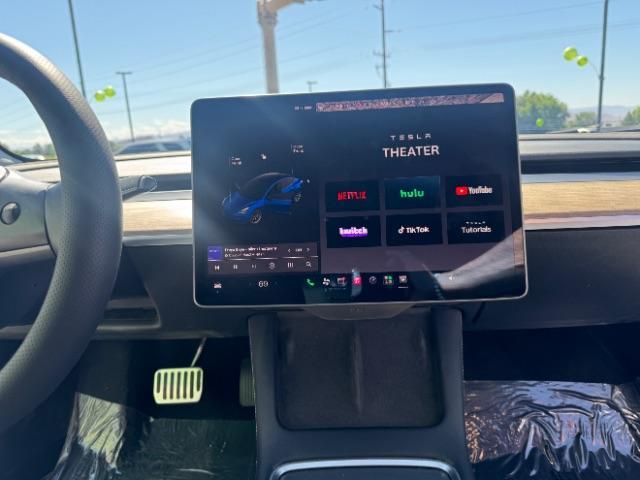 2022 Deep Blue Metallic /Black Tesla Model 3 Long Range Dual Motor All-Wheel Drive (5YJ3E1EB2NF) with an ELECTRIC engine, Electric transmission, located at 1865 East Red Hills Pkwy, St. George, 84770, (435) 628-0023, 37.120850, -113.543640 - Excellent Tesla Model 3 Long Range All Wheel Drive. HW3. in excellent condition. Tires are in great shape All our Teslas come with mobile charging kit. Battery is healthy. Gets 295 on full charge. Recurrent Battery Health Report 92% 2 owner Clean title, no accidents Still has remaining 120k mil - Photo#56