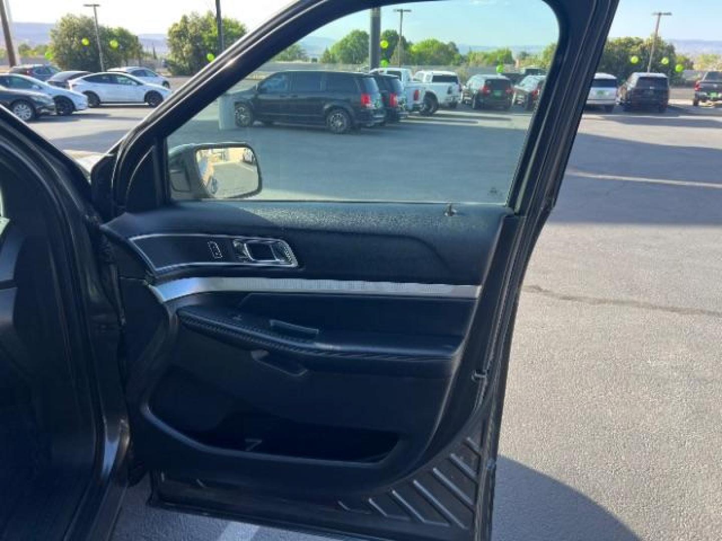 2017 Smoked Quartz Metallic Tinted Clearcoat /Ebony Black Ford Explorer XLT (1FM5K7D80HG) with an EcoBoost 2.3L I-4 gasoline direct injection engine, Automatic transmission, located at 940 North Main Street, Cedar City, UT, 84720, (435) 628-0023, 37.692936, -113.061897 - We specialize in helping ALL people get the best financing available. No matter your credit score, good, bad or none we can get you an amazing rate. Had a bankruptcy, divorce, or repossessions? We give you the green light to get your credit back on the road. Low down and affordable payments that fit- Photo#29