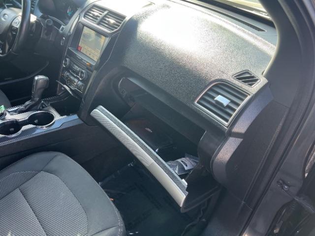 2017 Smoked Quartz Metallic Tinted Clearcoat /Ebony Black Ford Explorer XLT (1FM5K7D80HG) with an EcoBoost 2.3L I-4 gasoline direct injection engine, Automatic transmission, located at 940 North Main Street, Cedar City, UT, 84720, (435) 628-0023, 37.692936, -113.061897 - We specialize in helping ALL people get the best financing available. No matter your credit score, good, bad or none we can get you an amazing rate. Had a bankruptcy, divorce, or repossessions? We give you the green light to get your credit back on the road. Low down and affordable payments that fit - Photo#31
