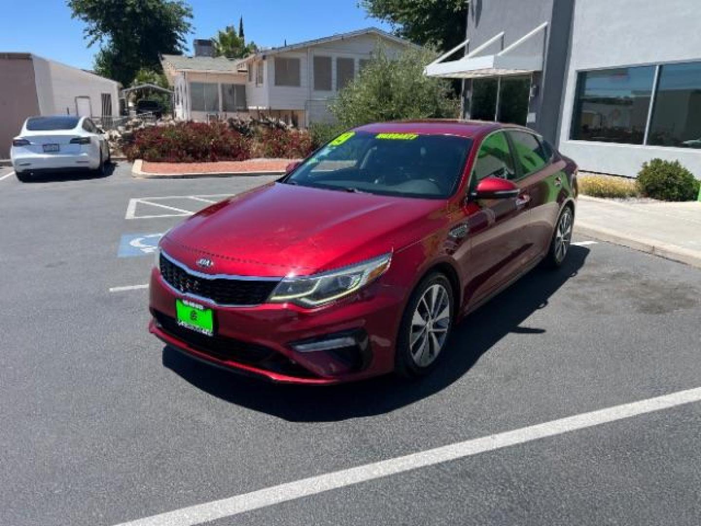 2019 Passion Red /Black Kia Optima S (5XXGT4L37KG) with an Theta II 2.4L I-4 gasoline direct injection engine, Automatic transmission, located at 1865 East Red Hills Pkwy, St. George, 84770, (435) 628-0023, 37.120850, -113.543640 - We specialize in helping ALL people get the best financing available. No matter your credit score, good, bad or none we can get you an amazing rate. Had a bankruptcy, divorce, or repossessions? We give you the green light to get your credit back on the road. Low down and affordable payments that fit - Photo#2
