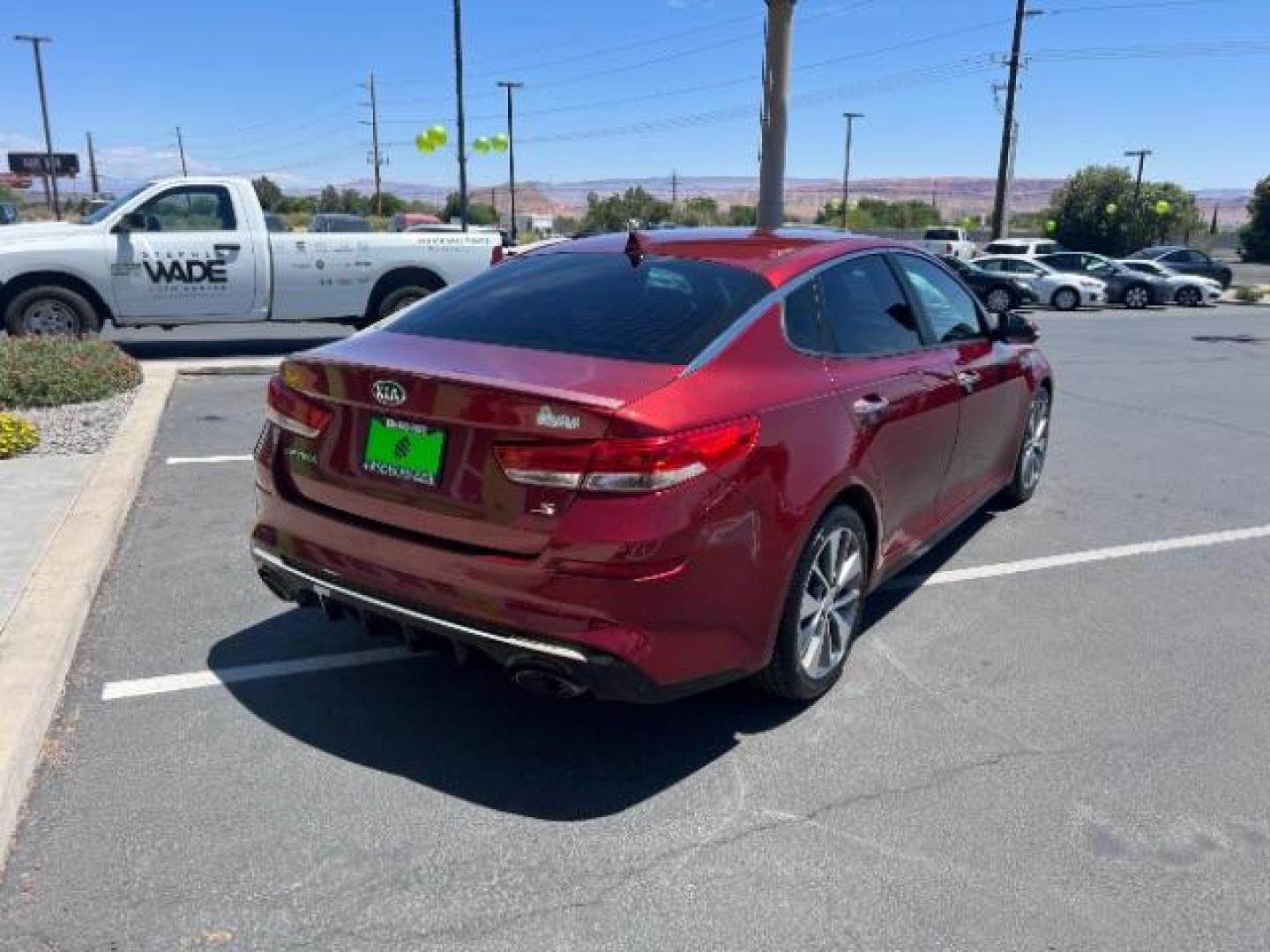 2019 Passion Red /Black Kia Optima S (5XXGT4L37KG) with an Theta II 2.4L I-4 gasoline direct injection engine, Automatic transmission, located at 1865 East Red Hills Pkwy, St. George, 84770, (435) 628-0023, 37.120850, -113.543640 - We specialize in helping ALL people get the best financing available. No matter your credit score, good, bad or none we can get you an amazing rate. Had a bankruptcy, divorce, or repossessions? We give you the green light to get your credit back on the road. Low down and affordable payments that fit - Photo#6