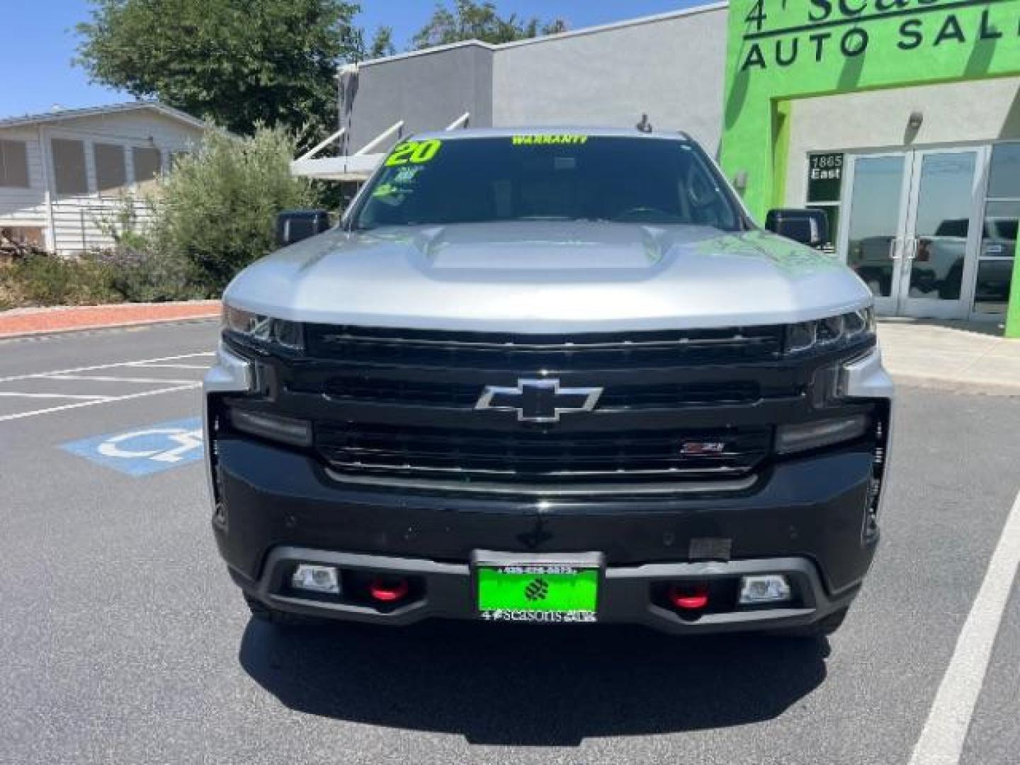 2020 Satin Steel Metallic /Jet Black Chevrolet Silverado 1500 4WD Crew Cab Short Bed LT Trail Boss (1GCPYFED2LZ) , Automatic transmission, located at 1865 East Red Hills Pkwy, St. George, 84770, (435) 628-0023, 37.120850, -113.543640 - We specialize in helping ALL people get the best financing available. No matter your credit score, good, bad or none we can get you an amazing rate. Had a bankruptcy, divorce, or repossessions? We give you the green light to get your credit back on the road. Low down and affordable payments that fit- Photo#1
