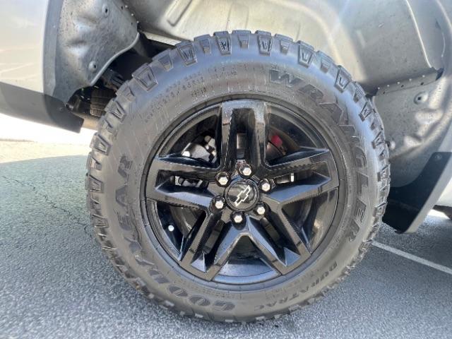 2020 Satin Steel Metallic /Jet Black Chevrolet Silverado 1500 4WD Crew Cab Short Bed LT Trail Boss (1GCPYFED2LZ) , Automatic transmission, located at 1865 East Red Hills Pkwy, St. George, 84770, (435) 628-0023, 37.120850, -113.543640 - We specialize in helping ALL people get the best financing available. No matter your credit score, good, bad or none we can get you an amazing rate. Had a bankruptcy, divorce, or repossessions? We give you the green light to get your credit back on the road. Low down and affordable payments that fit- Photo#8