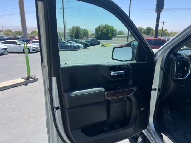 2020 Satin Steel Metallic /Jet Black Chevrolet Silverado 1500 4WD Crew Cab Short Bed LT Trail Boss (1GCPYFED2LZ) , Automatic transmission, located at 1865 East Red Hills Pkwy, St. George, 84770, (435) 628-0023, 37.120850, -113.543640 - We specialize in helping ALL people get the best financing available. No matter your credit score, good, bad or none we can get you an amazing rate. Had a bankruptcy, divorce, or repossessions? We give you the green light to get your credit back on the road. Low down and affordable payments that fit- Photo#12