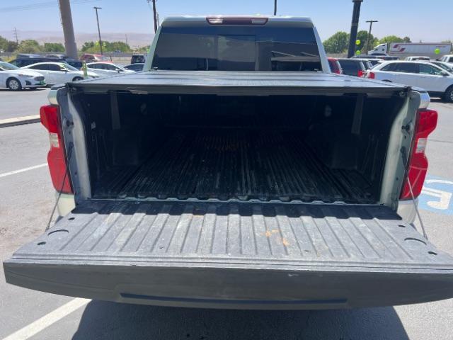 2020 Satin Steel Metallic /Jet Black Chevrolet Silverado 1500 4WD Crew Cab Short Bed LT Trail Boss (1GCPYFED2LZ) , Automatic transmission, located at 1865 East Red Hills Pkwy, St. George, 84770, (435) 628-0023, 37.120850, -113.543640 - We specialize in helping ALL people get the best financing available. No matter your credit score, good, bad or none we can get you an amazing rate. Had a bankruptcy, divorce, or repossessions? We give you the green light to get your credit back on the road. Low down and affordable payments that fit- Photo#25